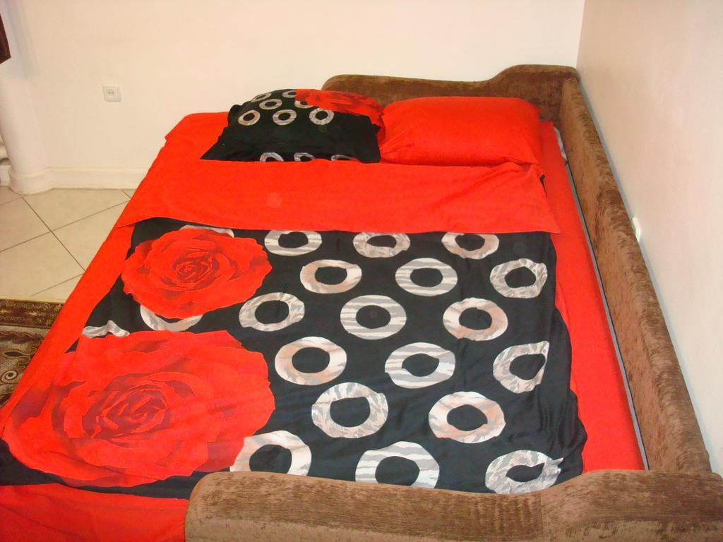 Apartment On Privokzalnaya 2/1 Виниця Екстериор снимка